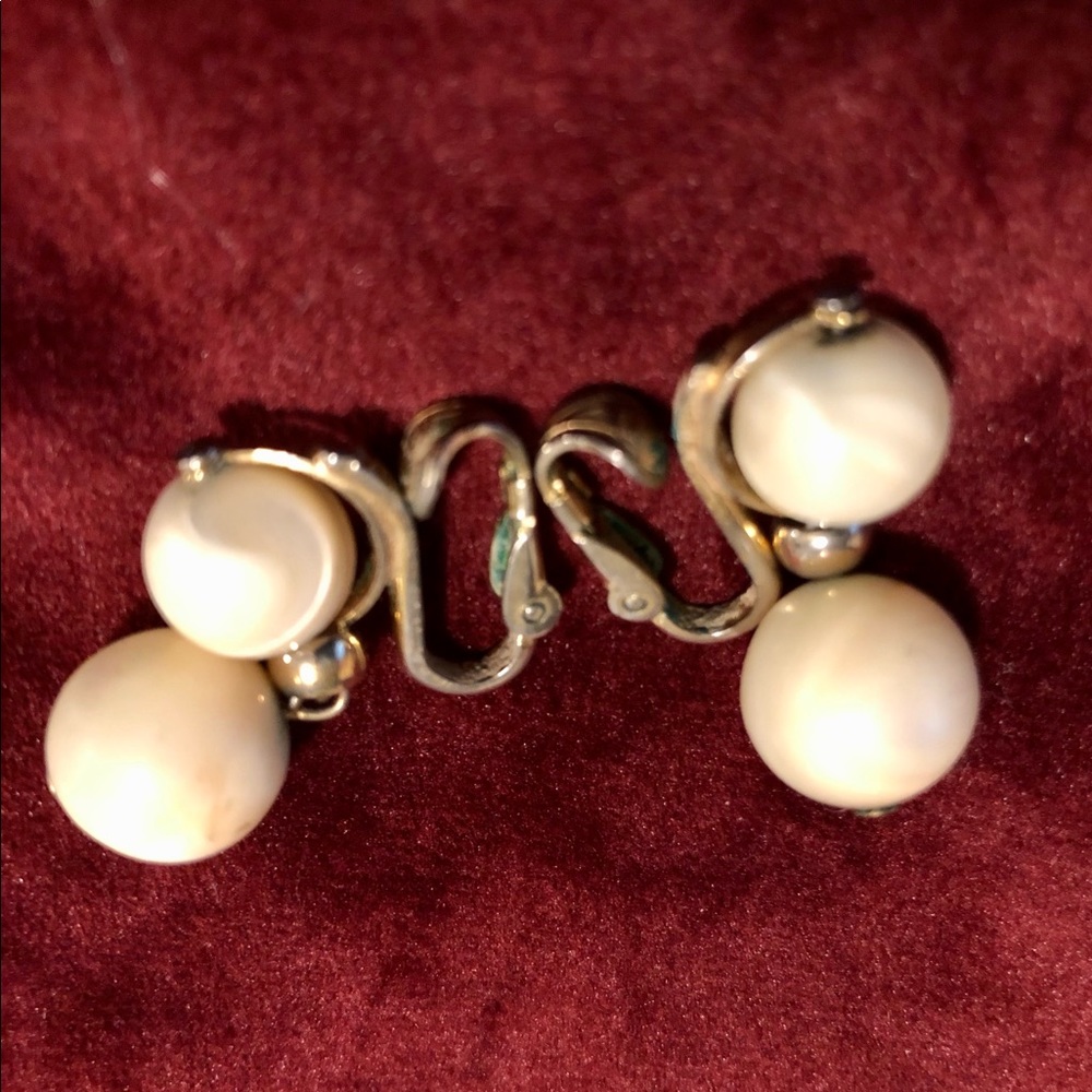 Vintage clip on earrings